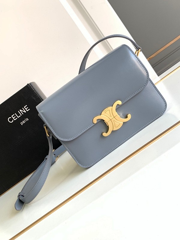 Bag C, photo 1