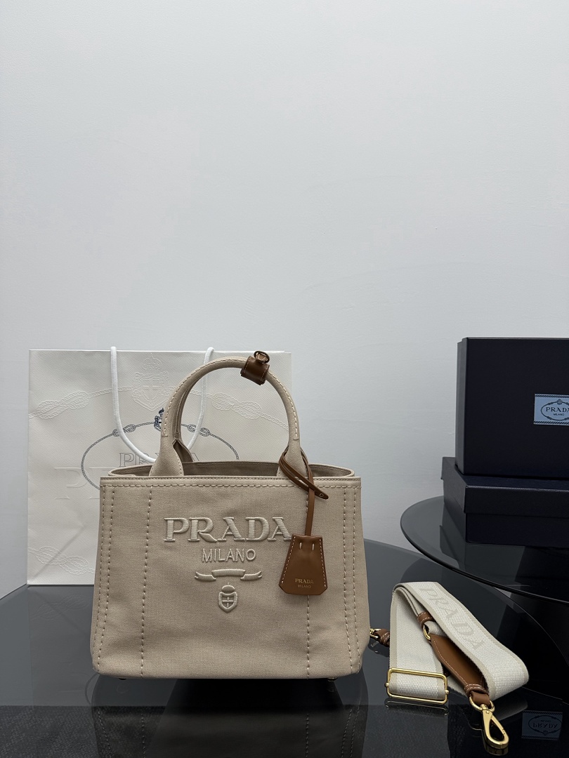 P, photo 1