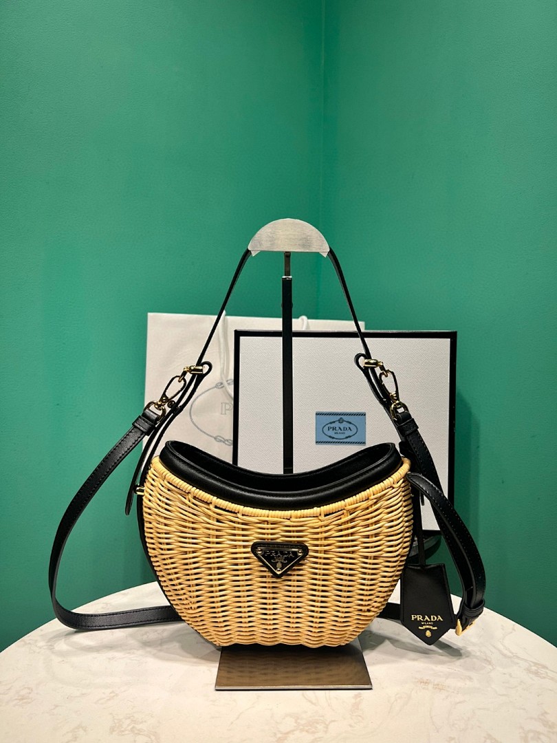 Bag P, photo 1