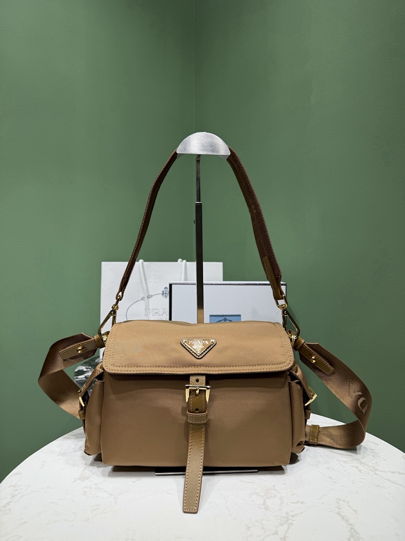 Bag P, photo 1