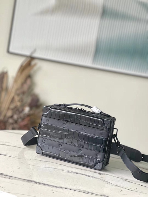 Bag L, photo 1