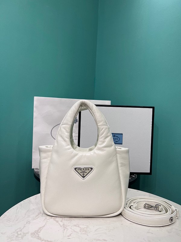 Bag P, photo 1