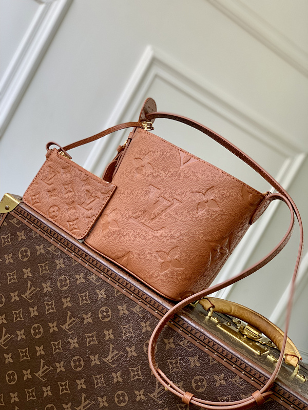 Bag L, photo 1