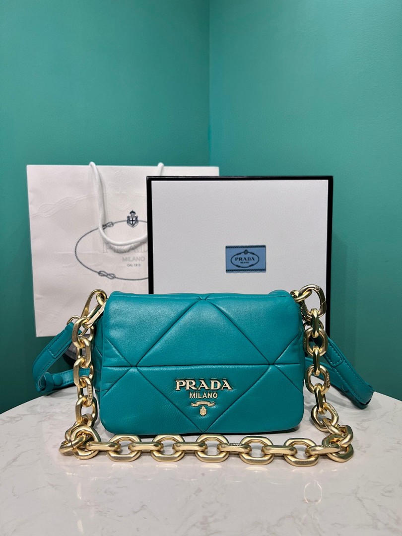 Bag P, photo 1