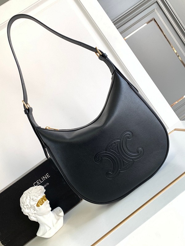 Bag C, photo 1