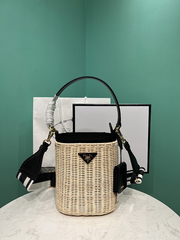 Bag P, photo 1