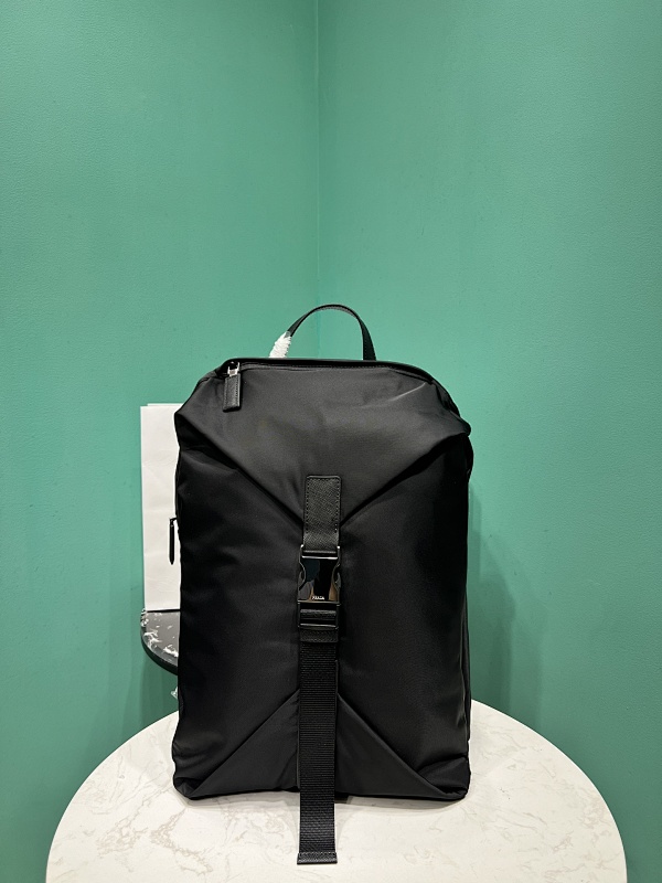 Bag P, photo 1
