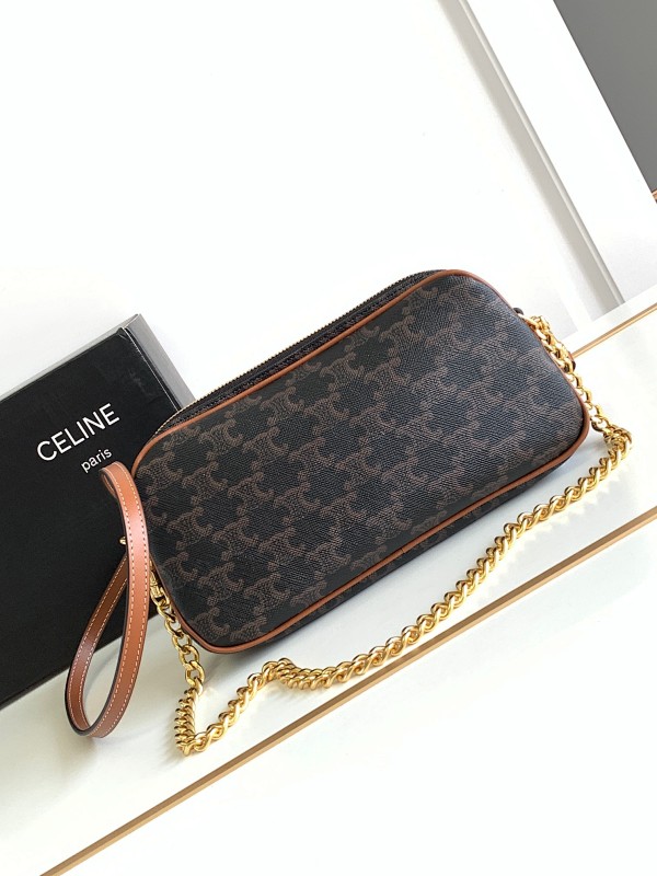 Bag C, photo 1