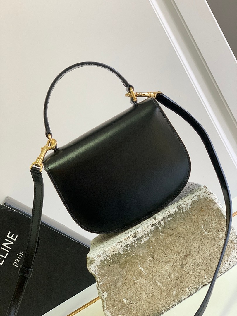 Bag C, photo 1