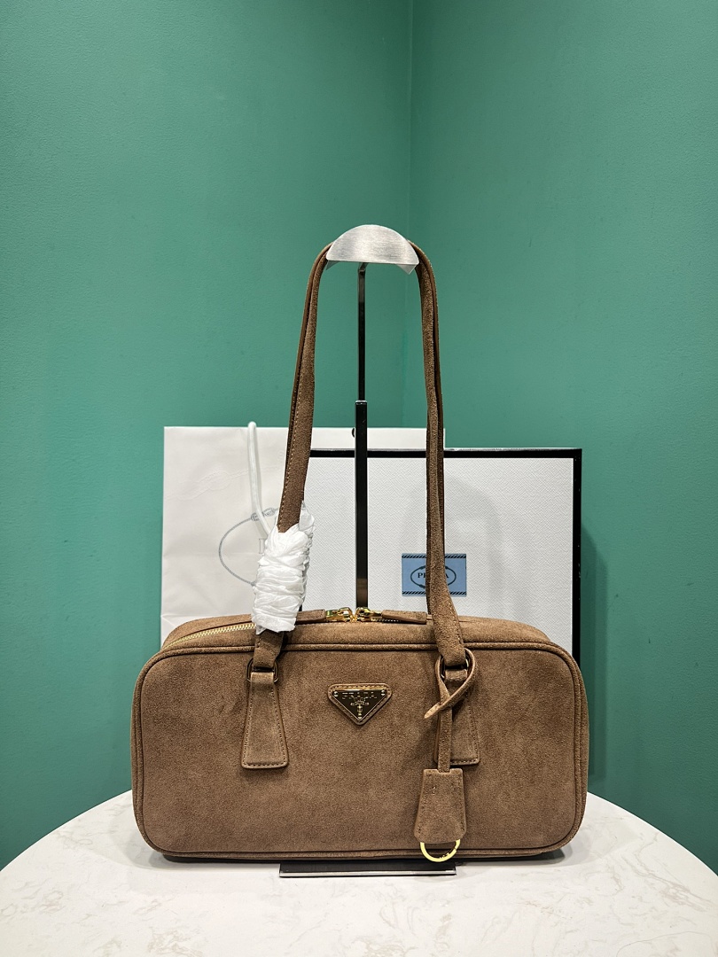 Bag P, photo 1