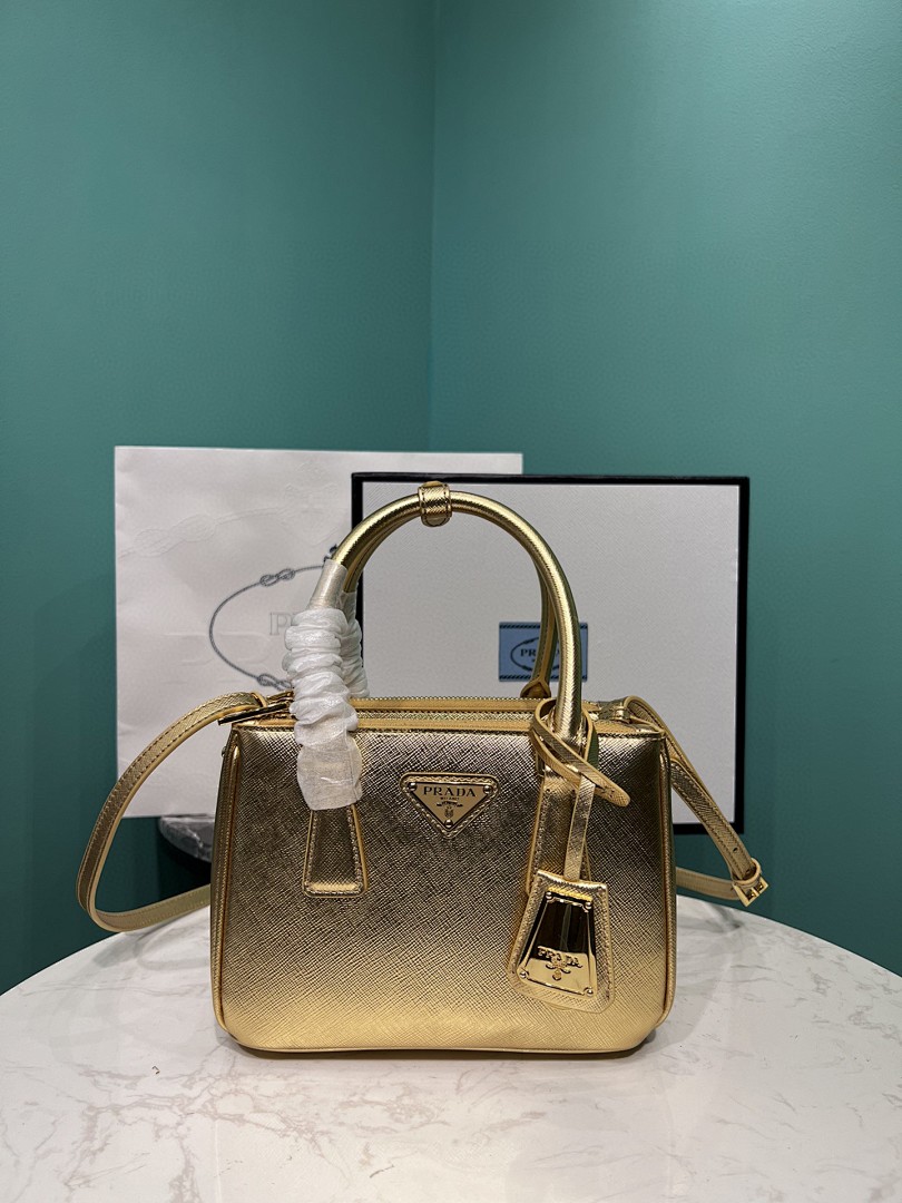 Bag P, photo 1