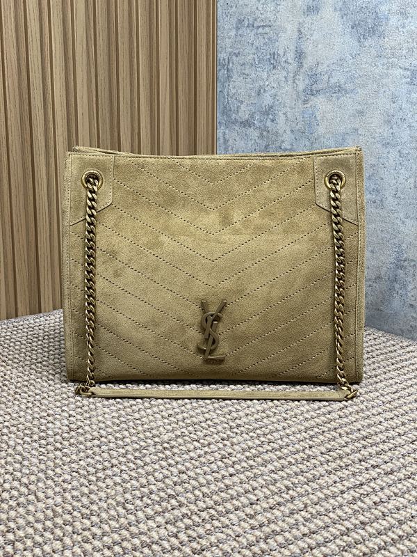 YS, photo 1