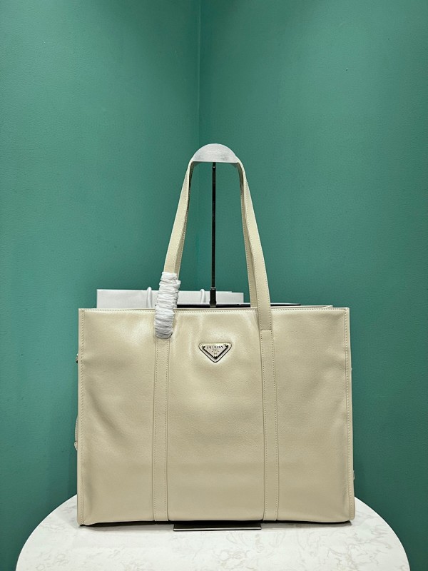 Bag P, photo 1