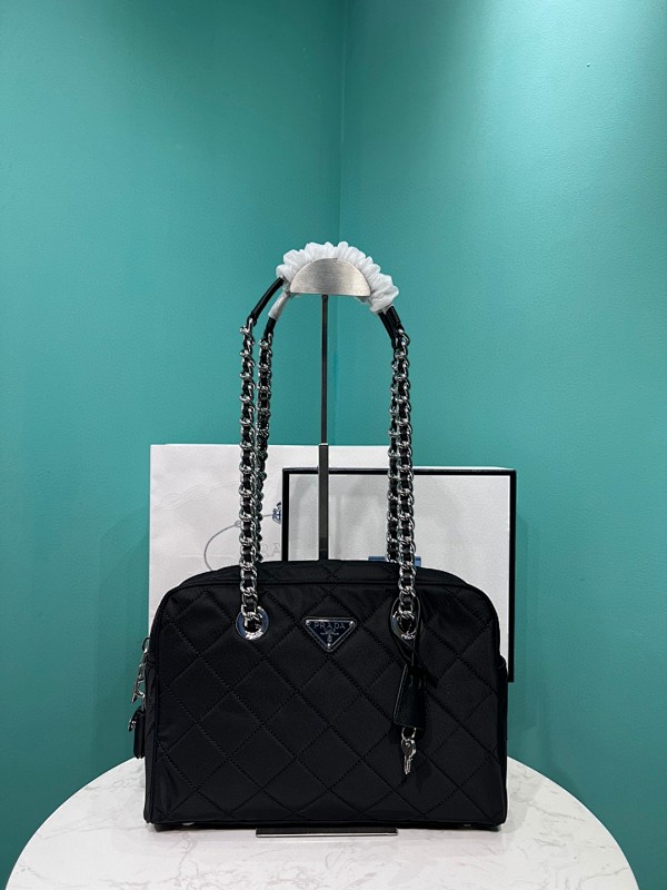Bag P, photo 1