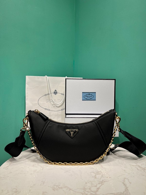 Bag P, photo 1