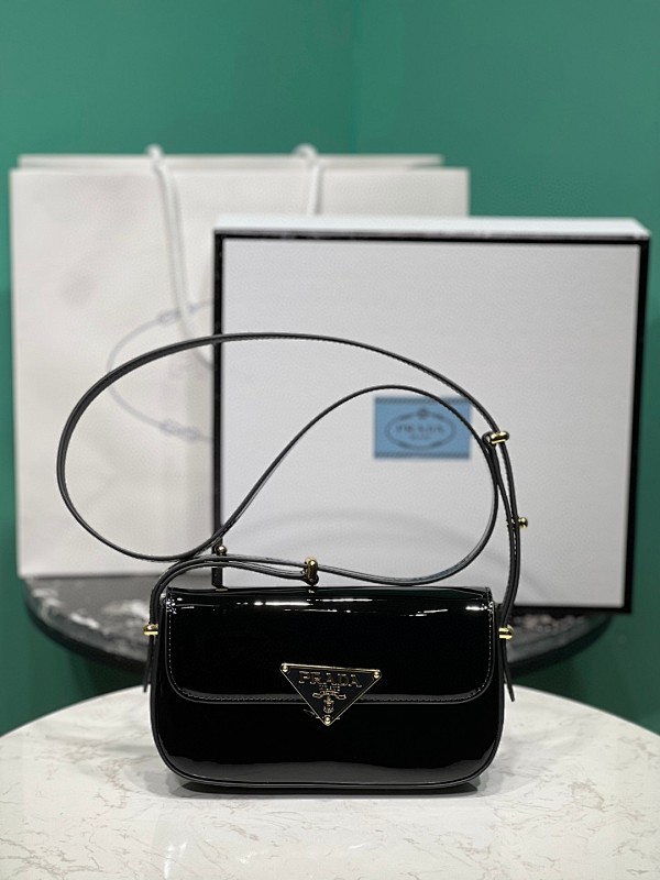Bag P, photo 1