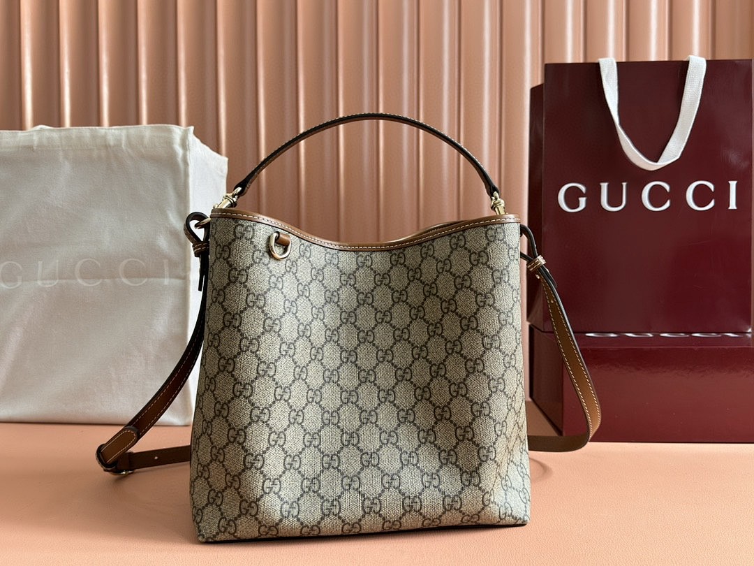 Bag G, photo 1