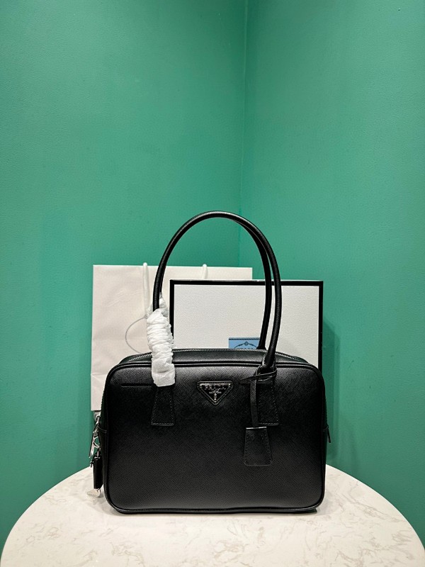 Bag P, photo 1