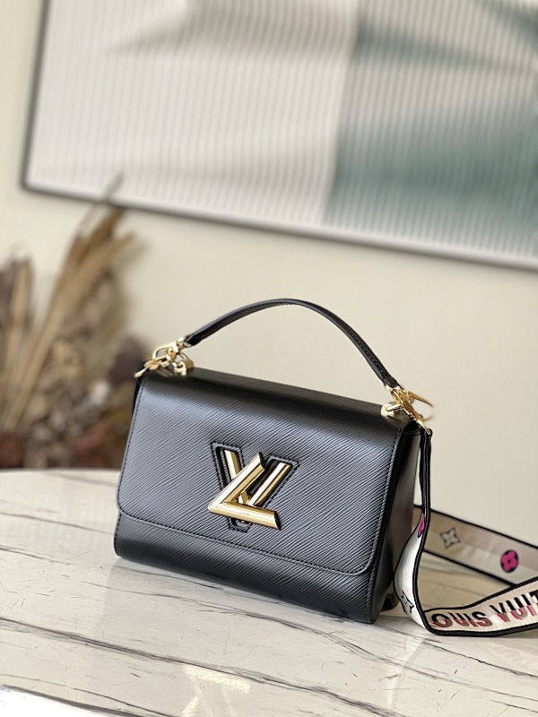 Bag 1, photo 1