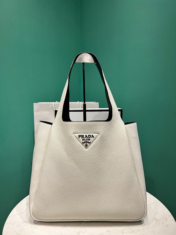 Bag P, photo 1