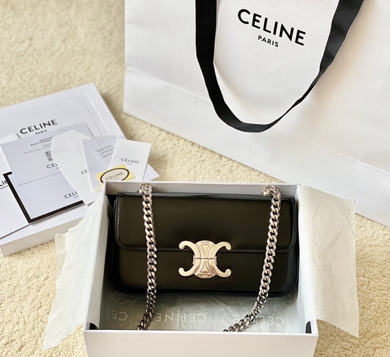 Bag C, photo 1