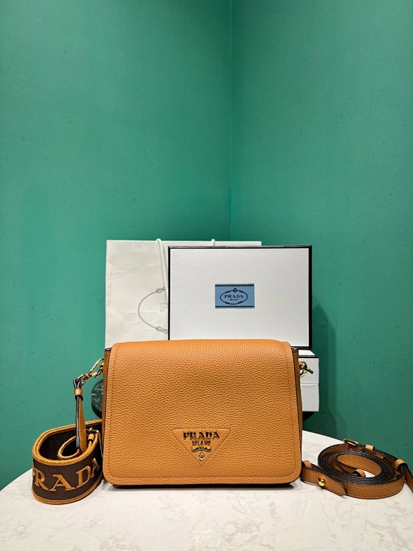 Bag P, photo 1