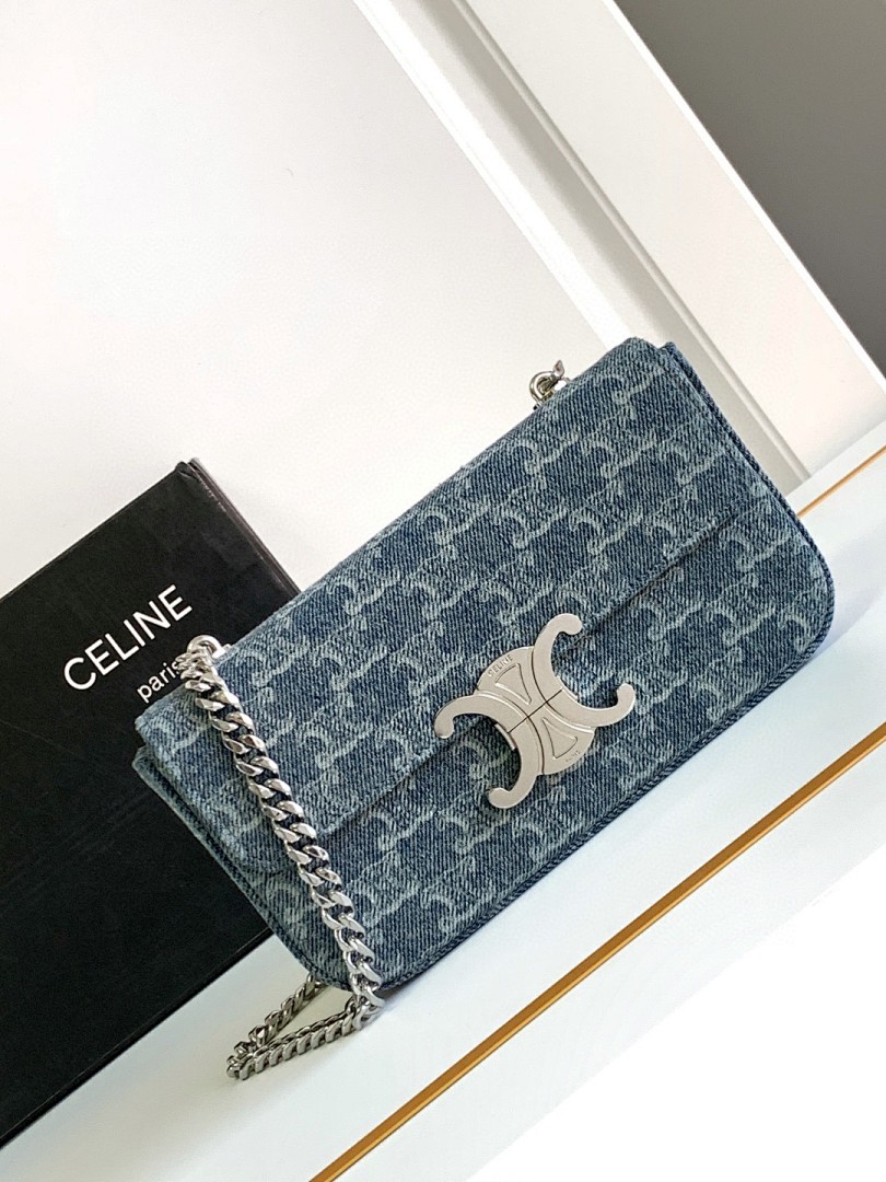 C, photo 1