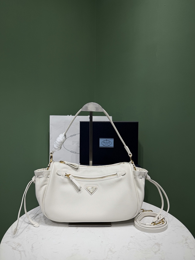 Bag P, photo 1