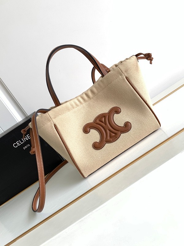 Bag C, photo 1