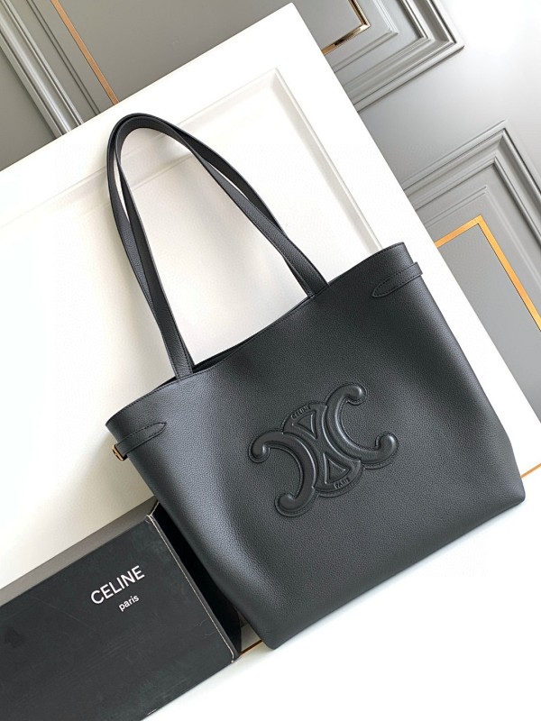 Bag C, photo 1
