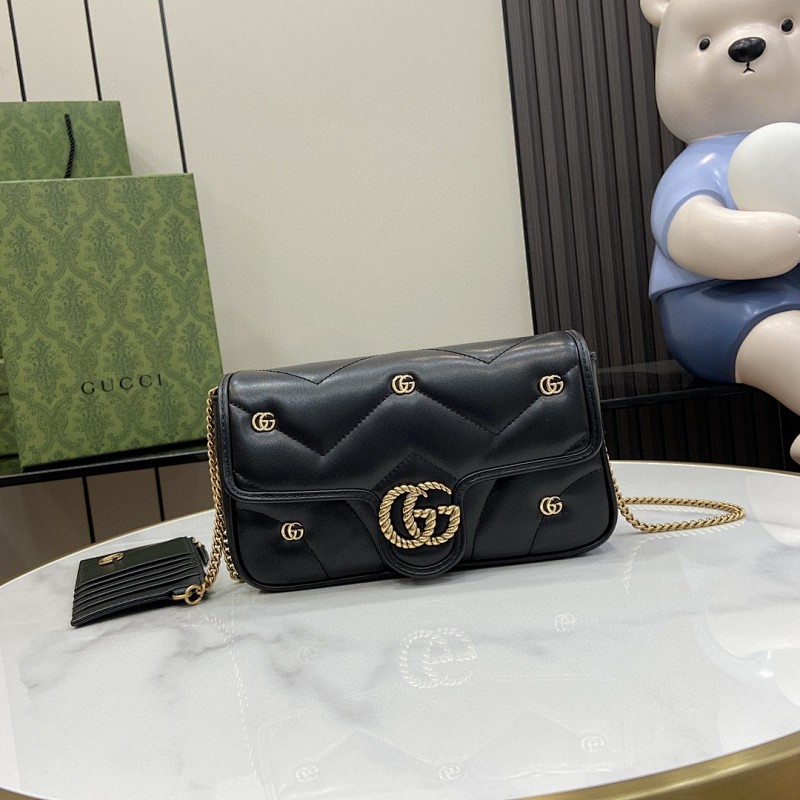 G, photo 1