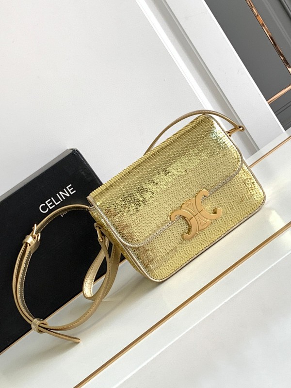 Bag C, photo 1