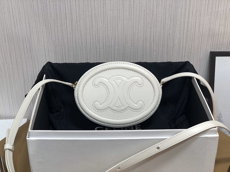 Bag C, photo 1