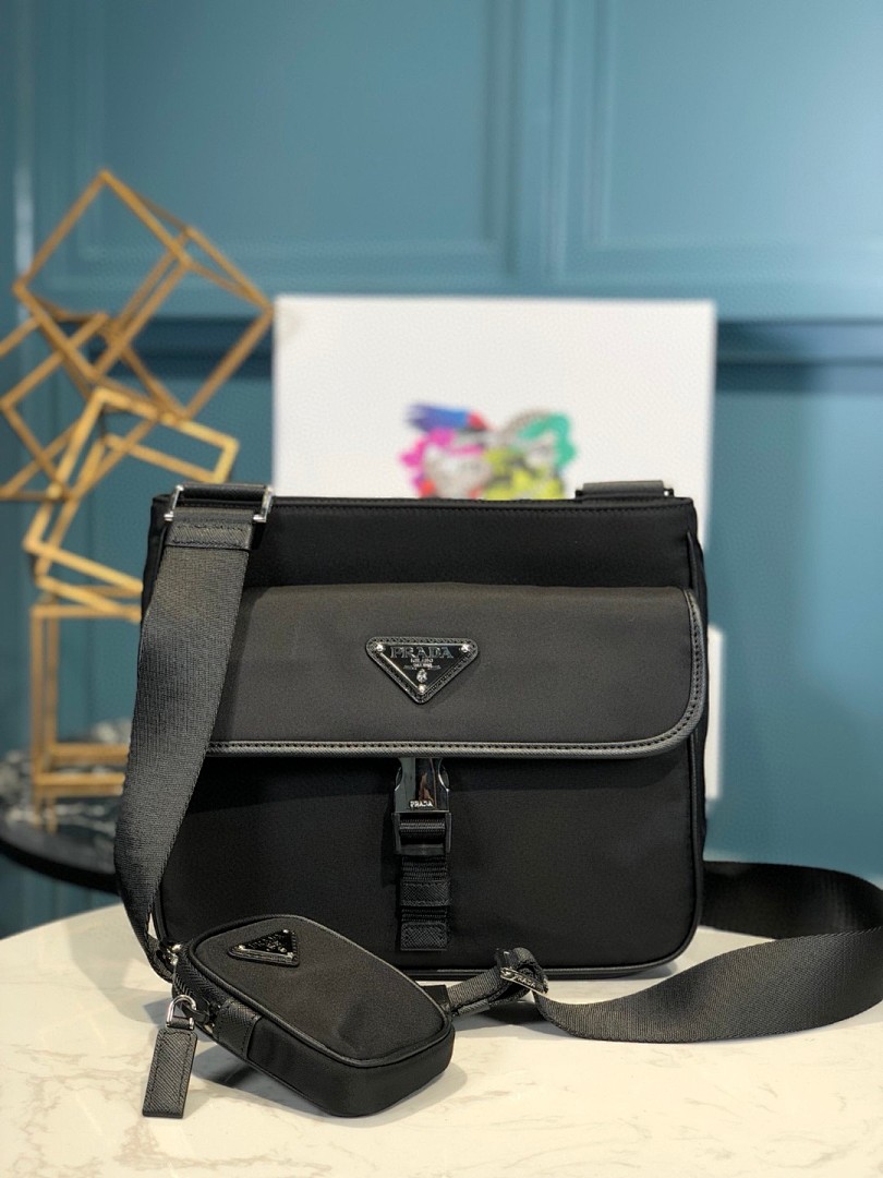 Bag P, photo 1