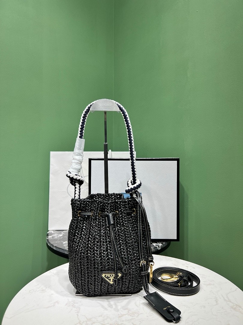 Bag P, photo 1