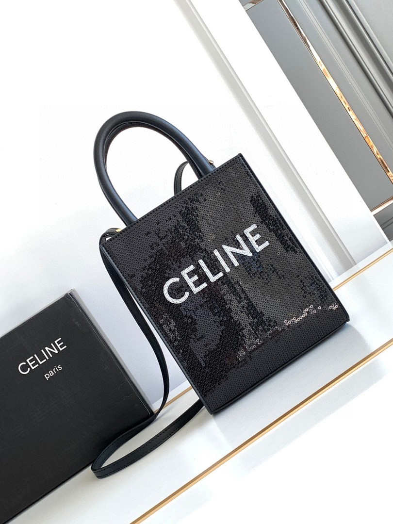 Bag C, photo 1
