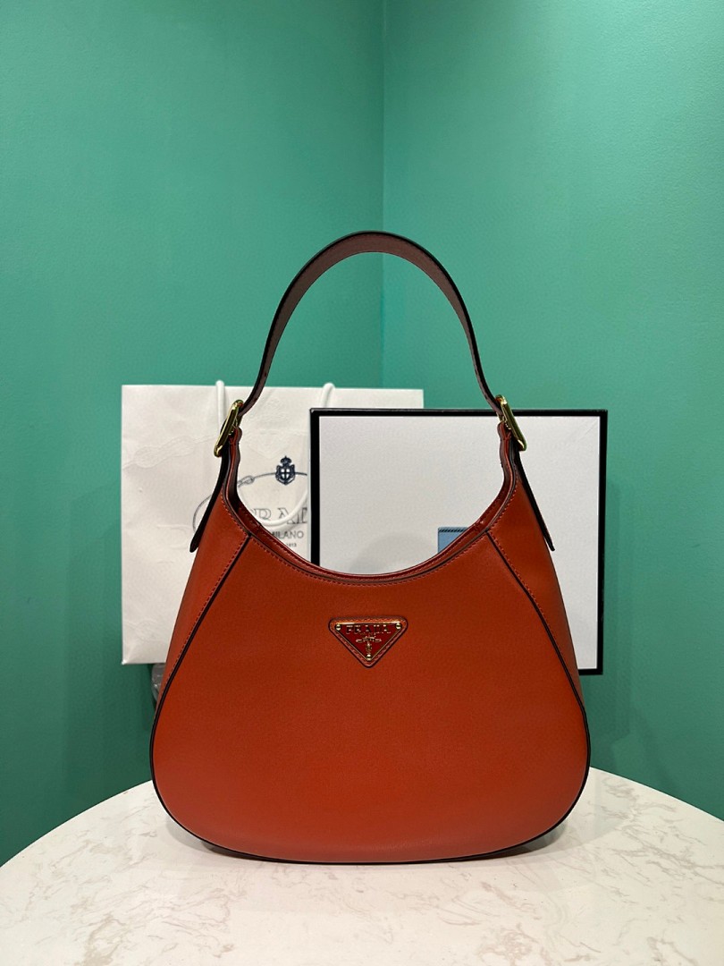 Bag P, photo 1