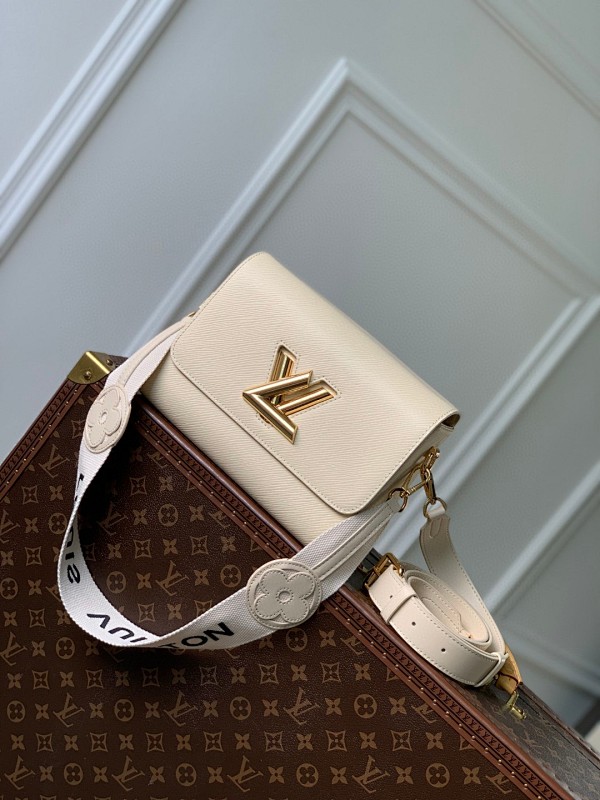 Bag L, photo 1