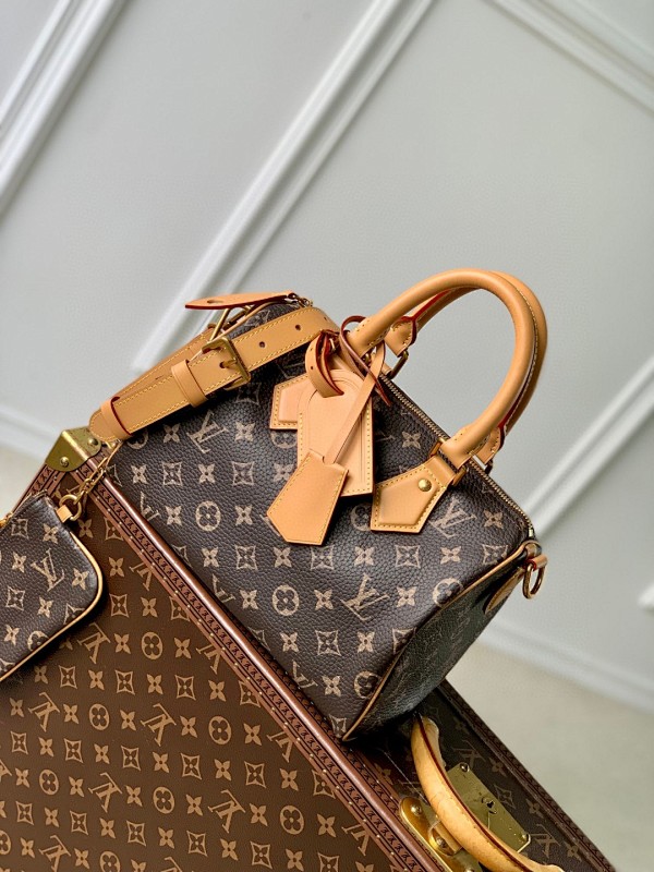 Bag L, photo 1