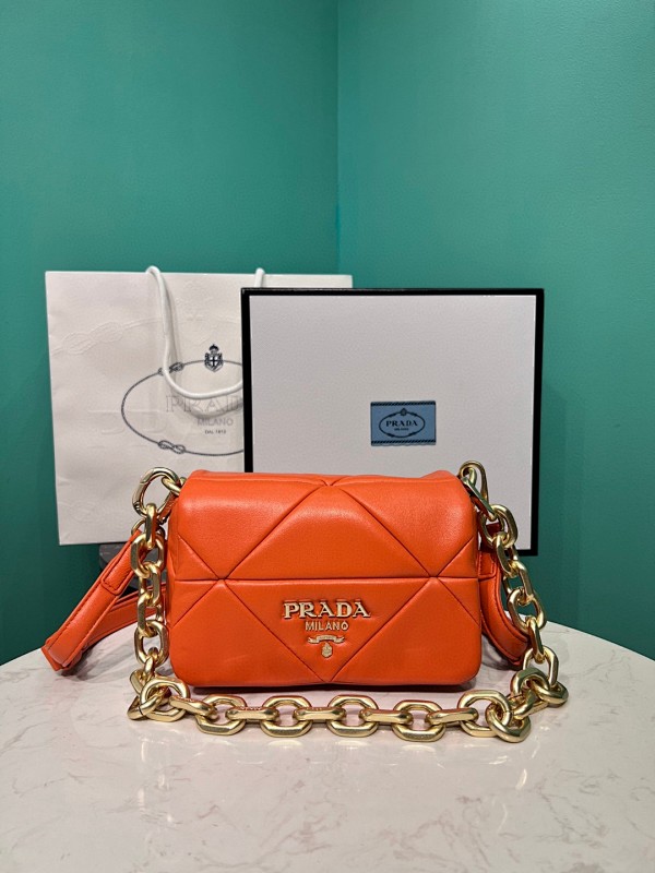 Bag P, photo 1