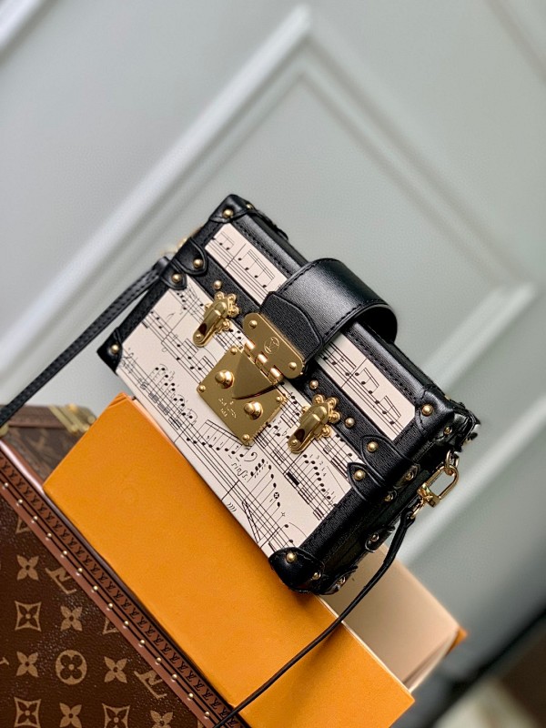 Bag L, photo 1