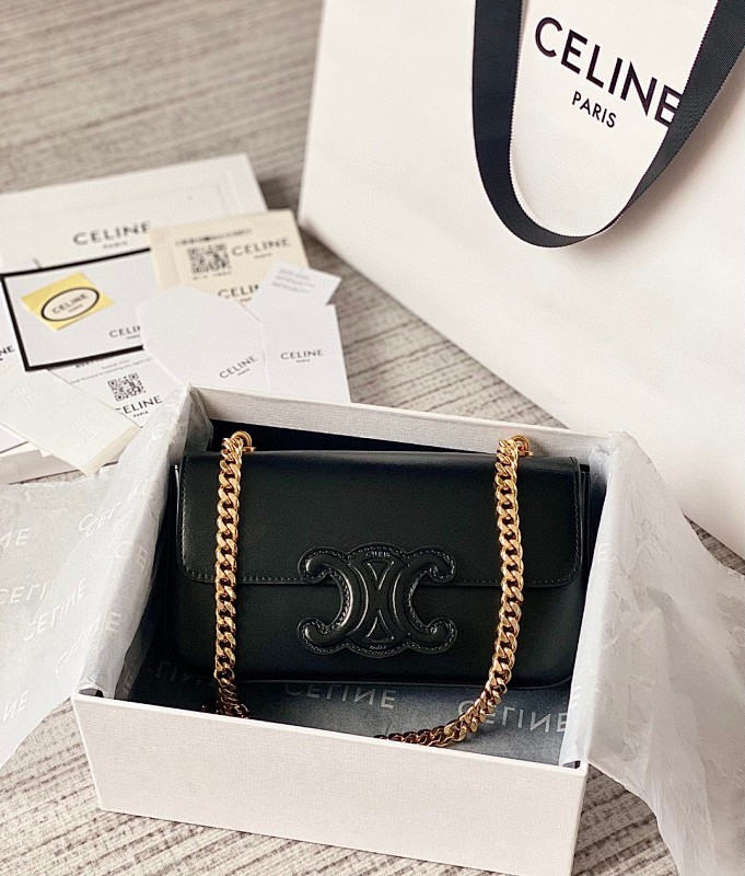 Bag C, photo 1