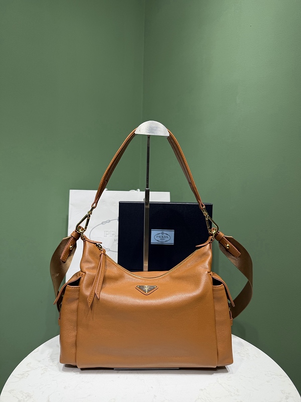 Bag P, photo 1