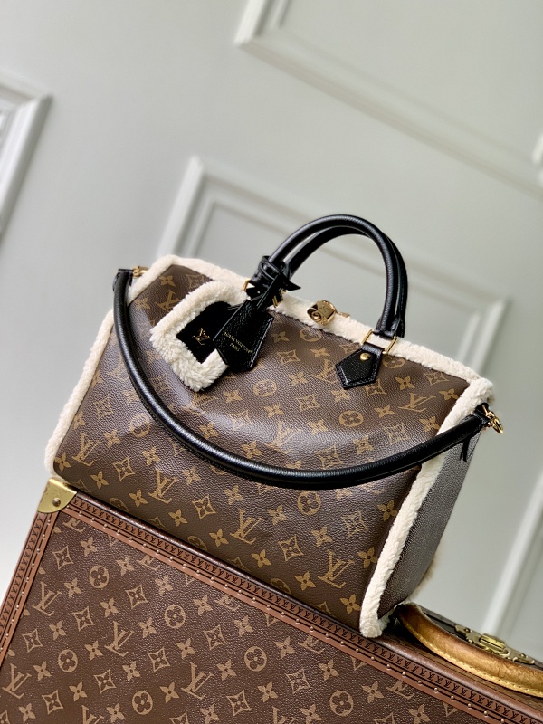 Bag L, photo 1