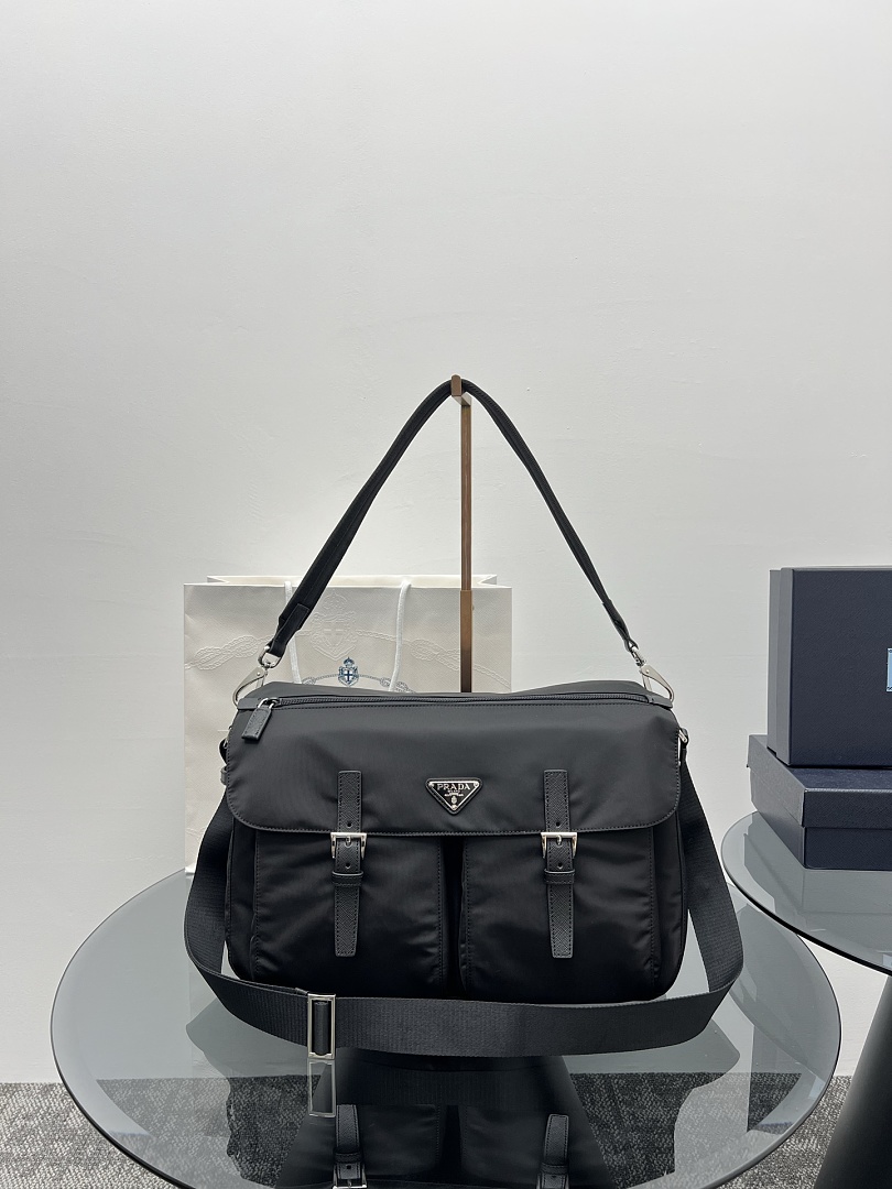 Bag P, photo 1