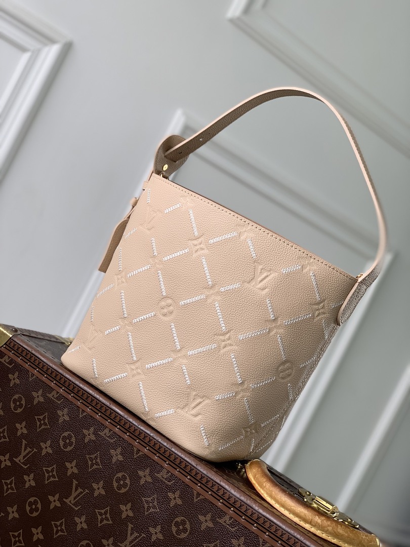 Bag L, photo 1