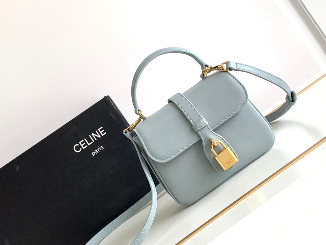 Bag C, photo 1