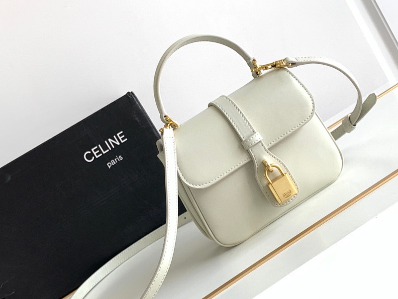 C, photo 1