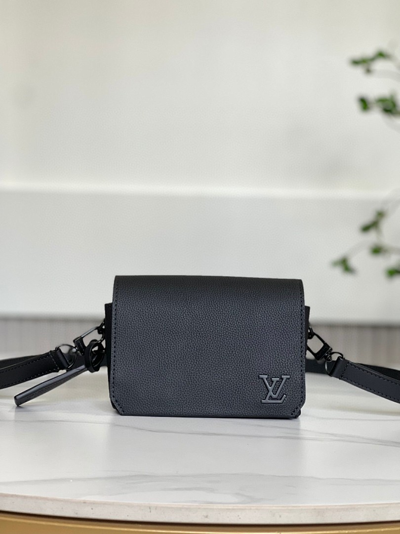 Bag L, photo 1