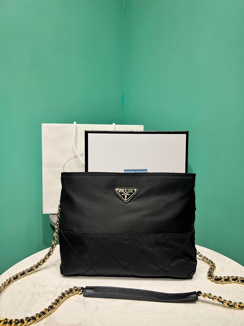 Bag P, photo 1